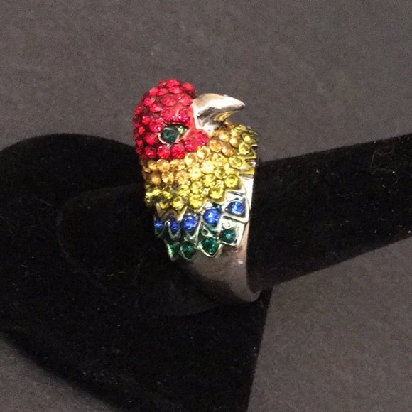 Statement Ring - Picture 3 of 10